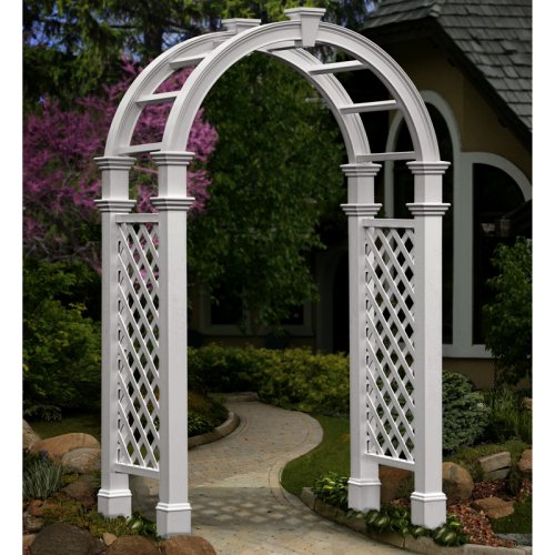 Rent a classic wedding arch for your wedding.