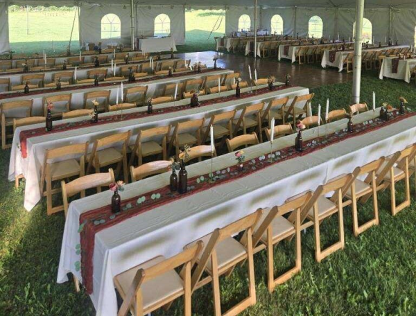 60x70 Tent Natural Wood Chairs
