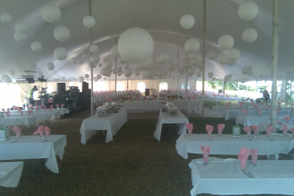 Wisconsin Dells wedding supply rental company